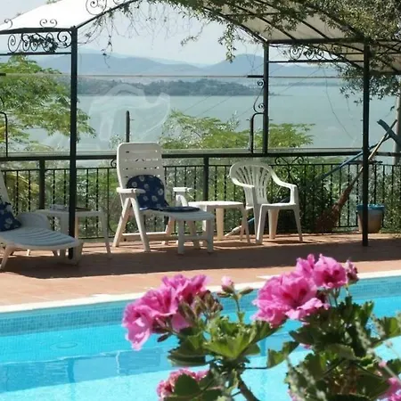 Lovely Place Passignano sul Trasimeno Esterno foto